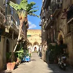 La Siciliana-di Fronte La Cattedrale Сasa de vacaciones