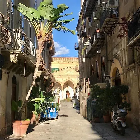 La Siciliana-di Fronte La Cattedrale Prázdninový dům