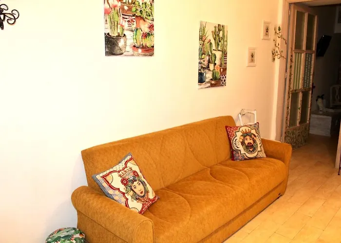 度假居 La Siciliana-di Fronte La Cattedrale *