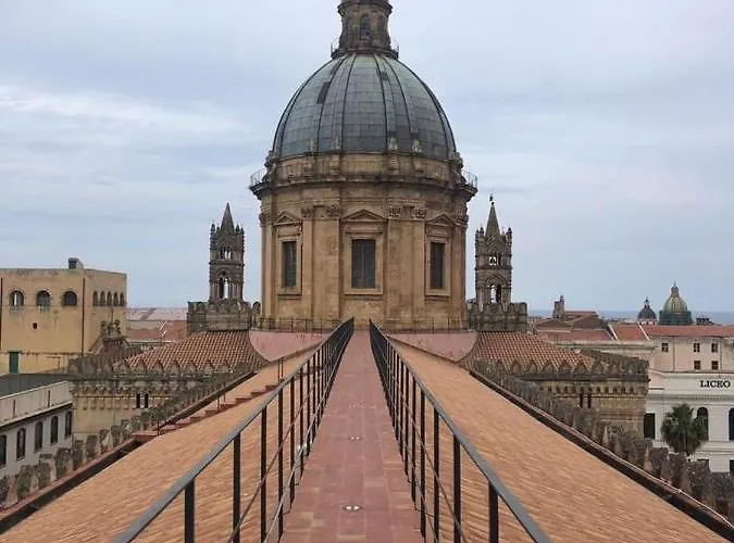 La Siciliana-di Fronte La Cattedrale 巴勒莫