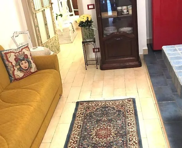 La Siciliana-di Fronte La Cattedrale