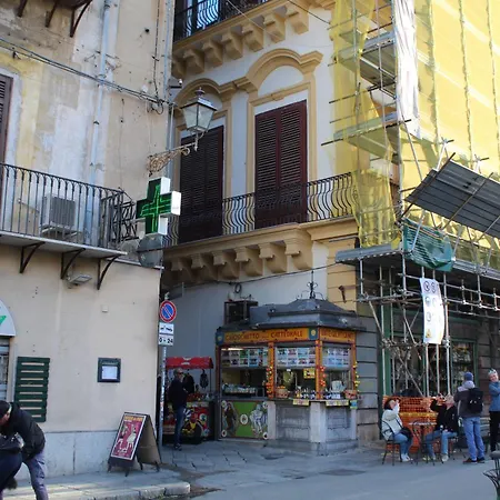 La Siciliana-di Fronte La Cattedrale Holiday home